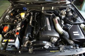 grey aug 1992 r32 GTR engine at Japan GTR Specialist