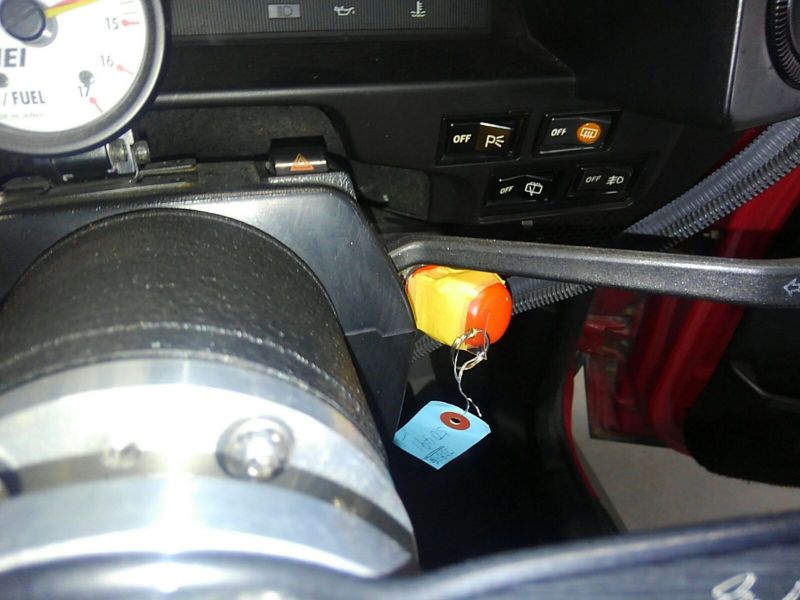 1985 Toyota Sprinter GT APEX AE86 steering wheel