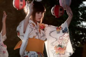 Obon 2017 auction dates dancer in white