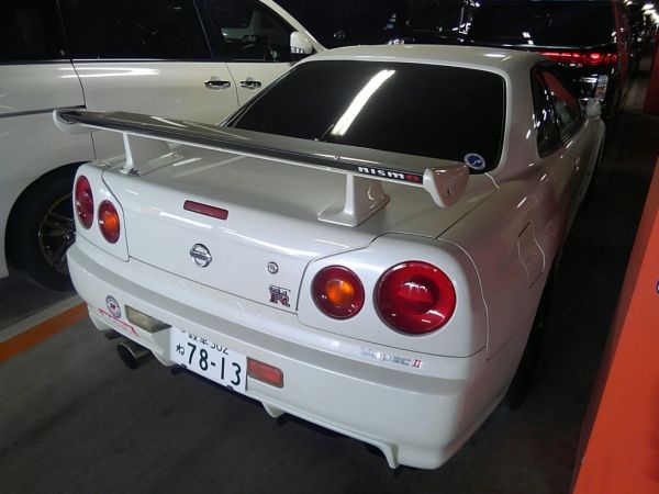 2001 Nissan Skyline R34 GTR VSPEC right rear