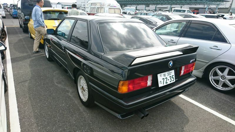 1988 BMW E30 M3 left rear