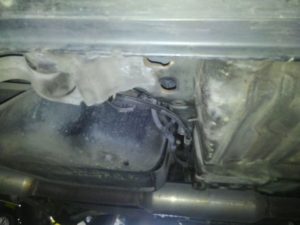 2004 Mitsubishi Lancer EVO 8 MR underbody 4