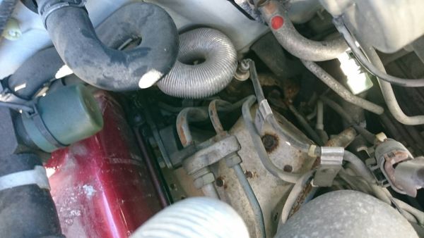 2000 Nissan Skyline R34 GTR VSpec engine bay rust