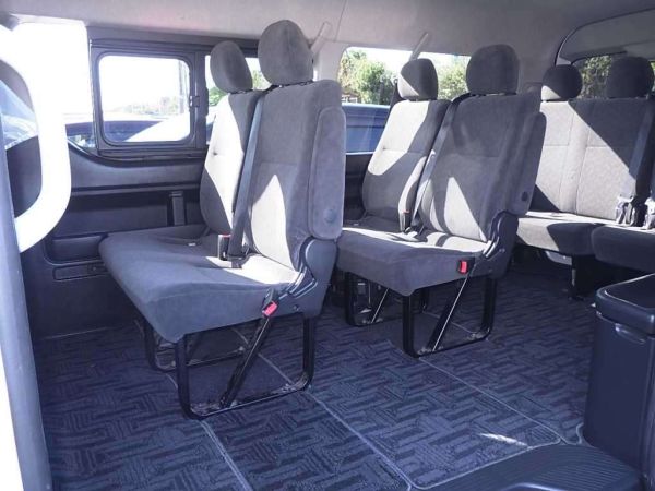 2014 Toyota Hiace GL 4WD TRH219 seats