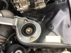 1990 Nissan Skyline R32 GT-R strut brace