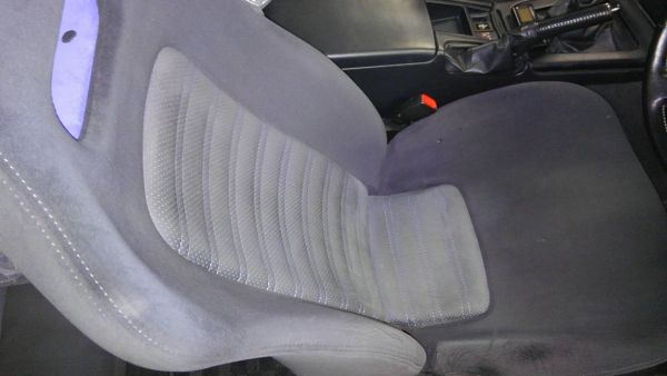 1995 Nissan Skyline R33 GTR VSpec seat