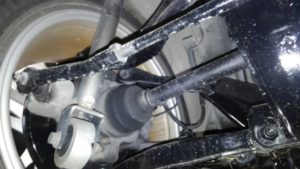 1995 Nissan Skyline R33 GTR VSpec underbody 6
