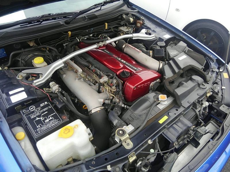 1999 Nissan Skyline R34 GT-R VSpec TV2 Bayside Blue engine 2