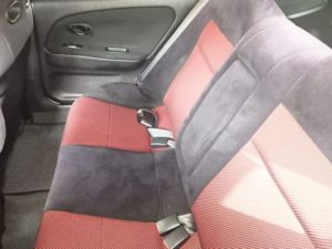 2000 Mitsubishi Lancer EVO 6.5 Tommi Mäkinen Edition auction rear seat