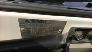 2000 Mitsubishi Lancer EVO 6.5 Tommi Mäkinen Edition build plate