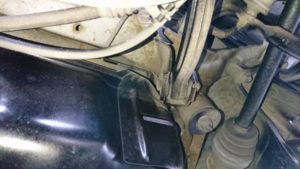 2000 Mitsubishi Lancer EVO 6.5 Tommi Mäkinen Edition underbody 5