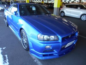 2001 R34 GTR VSpec II Bayside Blue right front a
