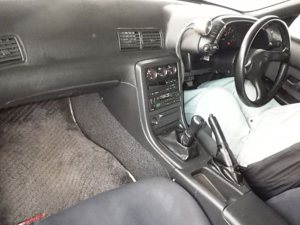 1994 Nissan Skyline R32 GT-R auction interior