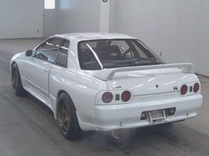 1994 Nissan Skyline R32 GT-R auction rear