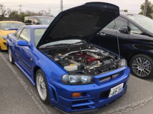 1999 Nissan Skyline R34 GTR VSpec Bayside Blue engine front