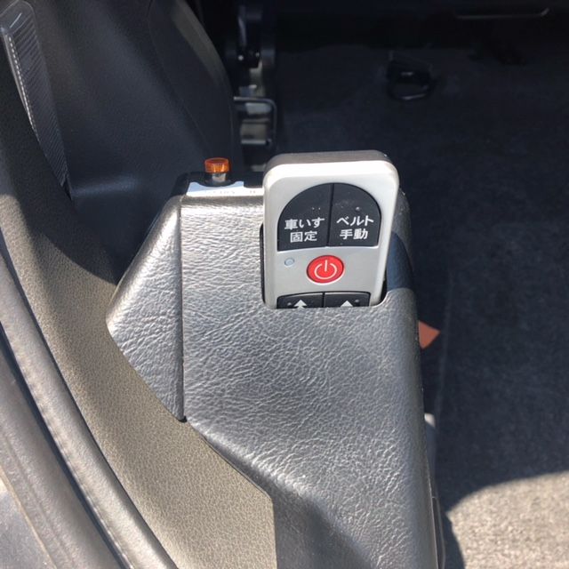 2015 Nissan Cube Z12 Welfare Sloper remote control