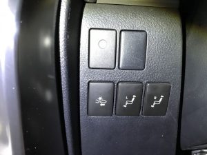 2015 Toyota Alphard Hybrid Executive Lounge option buttons