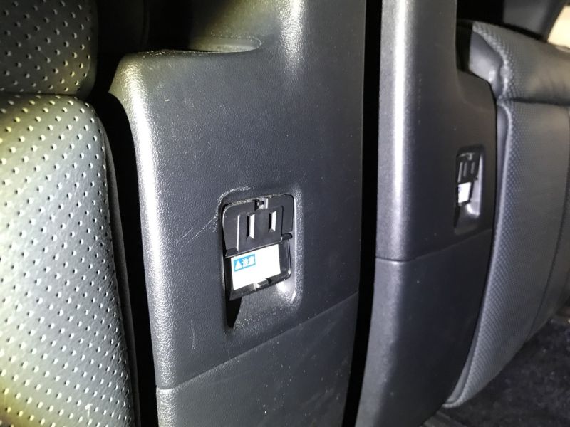 2015 Toyota Alphard Hybrid Executive Lounge power point