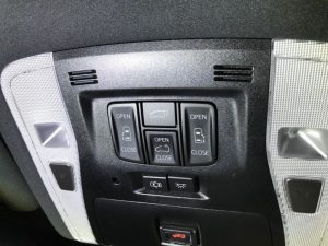 2015 Toyota Alphard Hybrid Executive Lounge roof control switches