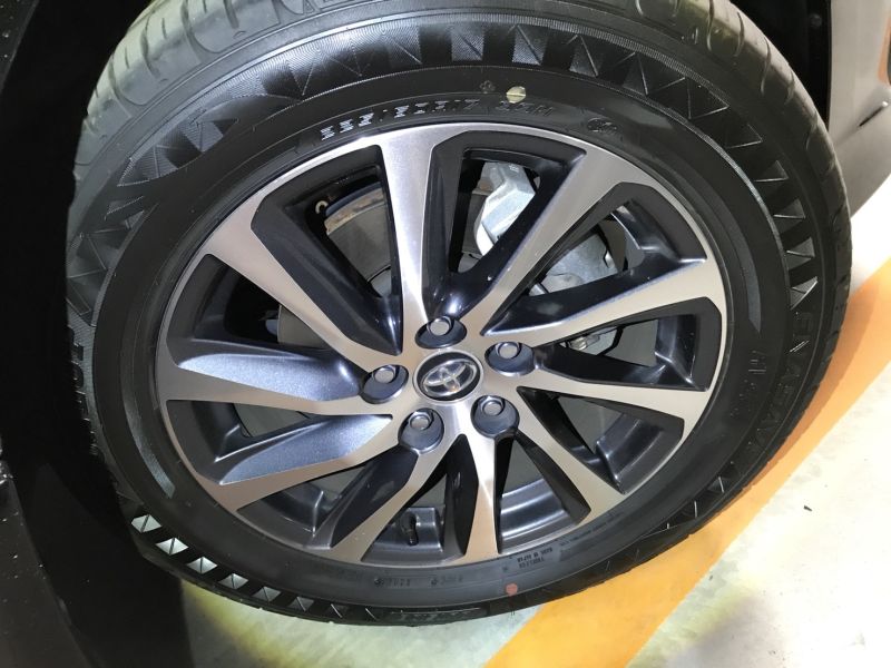 2015 Toyota Alphard Hybrid Executive Lounge wheel 4
