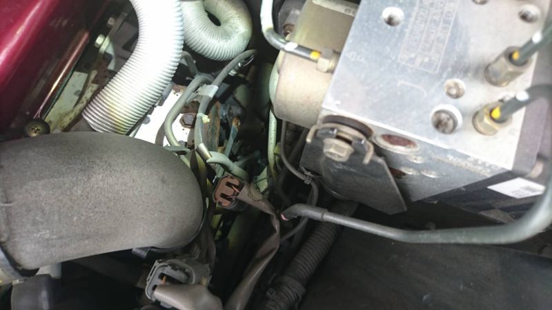 1999 R34 GTR VSpec Midnight Purple II LV4 engine 2