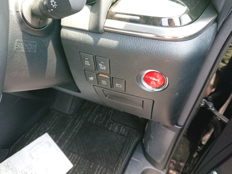 2017 Toyota Alphard Hybrid SR C Package TRD start stop