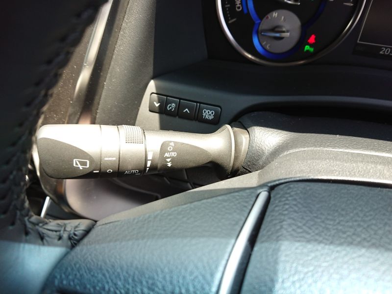 2017 Toyota Alphard Hybrid SR C Package control stalk