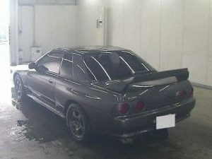 1990 Nissan Skyline R32 GTR auction rear