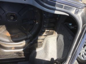 1990 Nissan Skyline R32 GTR boot