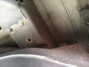 1990 Nissan Skyline R32 GTR underbody 3