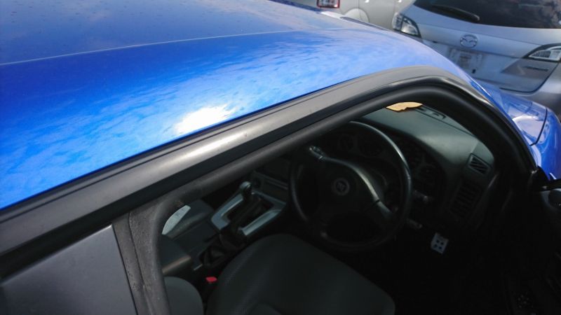1999 Nissan Skyline R34 GTR VSpec blue roof
