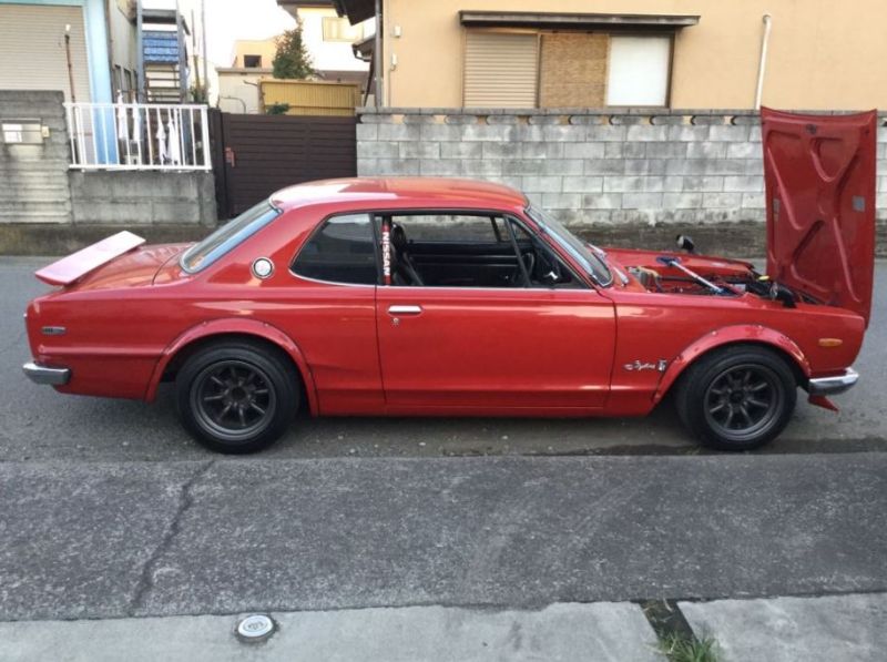 1972 GT-R KPGC10 side