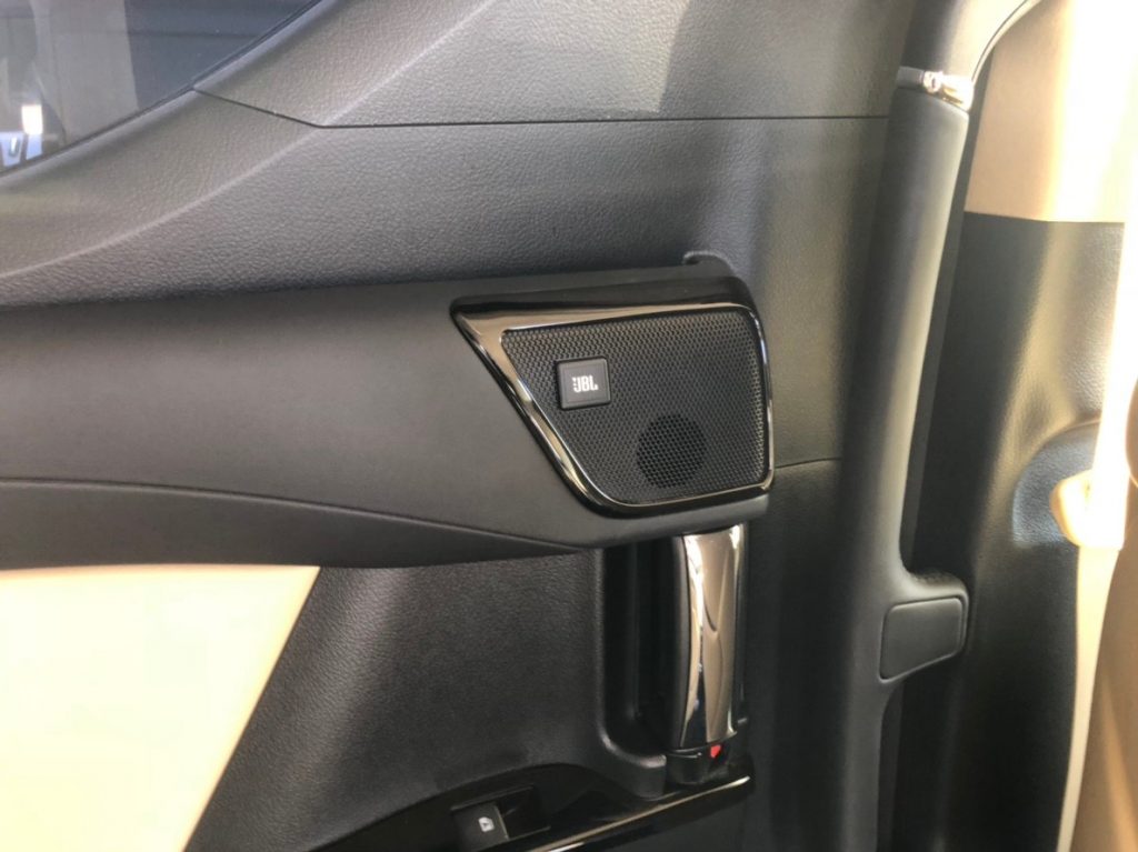 2017 Toyota Alphard Hybrid Executive Lounge JBL speaker