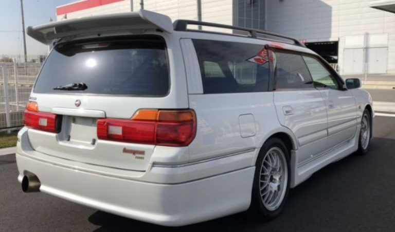 Nissan stagea 1998