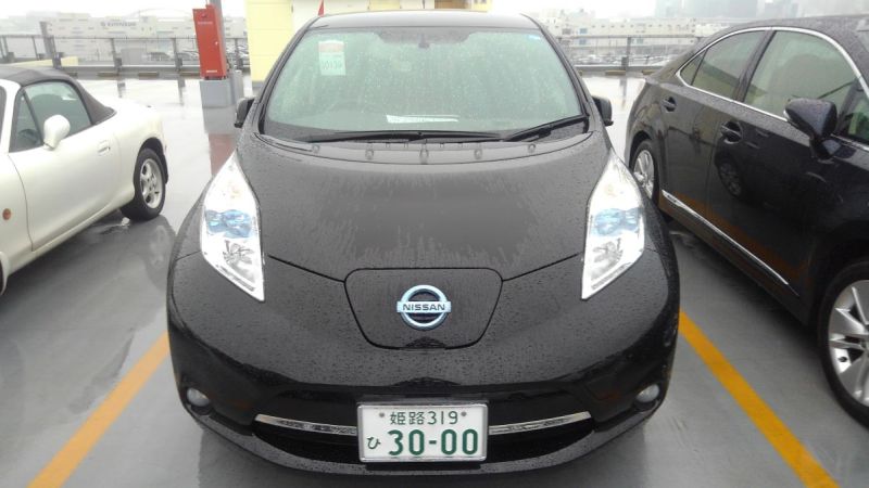2014 Nissan Leaf X 24kW front