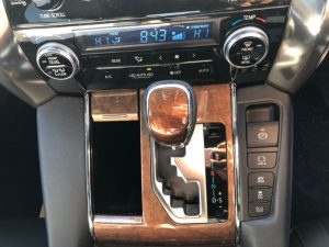 2017 Toyota Vellfire Executive Lounge 29