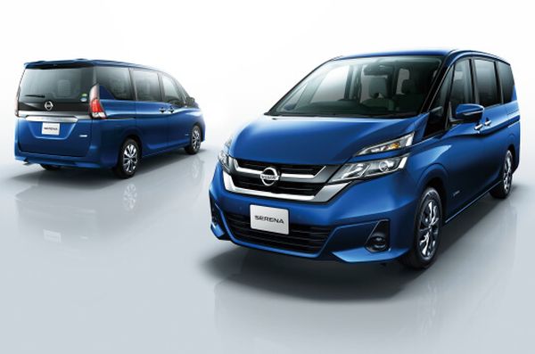 Nissan Serena Hybrid blue