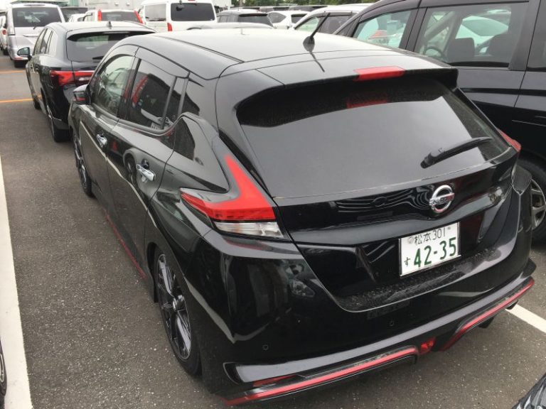 Nissan leaf ze1 nismo