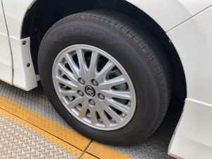 2014 Toyota Noah Hybrid G 14