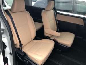 2014 Toyota Noah Hybrid G 21