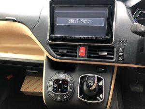 2014 Toyota Noah Hybrid G 25