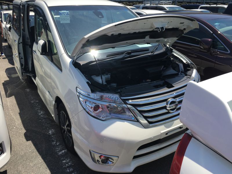 2016 Nissan Serena S-Hybrid Highway Star V Selection 13