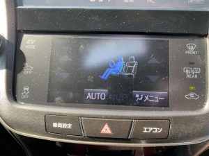 2016 Toyota Crown Majesta Hybrid 35