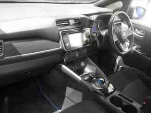 2017 Nissan Leaf 40kW Gen 2 X auction interior