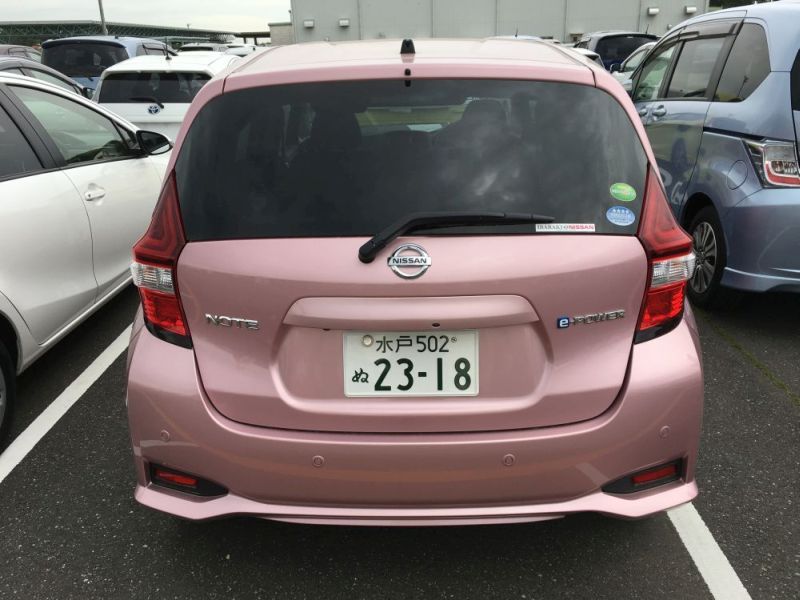2018 Nissan Note e-Power hybrid X 07