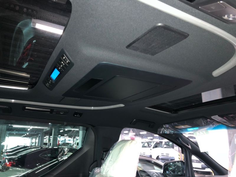 2019 Toyota Alphard hybrid Executive Lounge 21