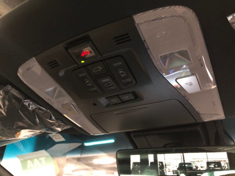 2019 Toyota Alphard hybrid Executive Lounge 29