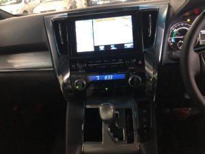 2019 Toyota Alphard hybrid Executive Lounge 34