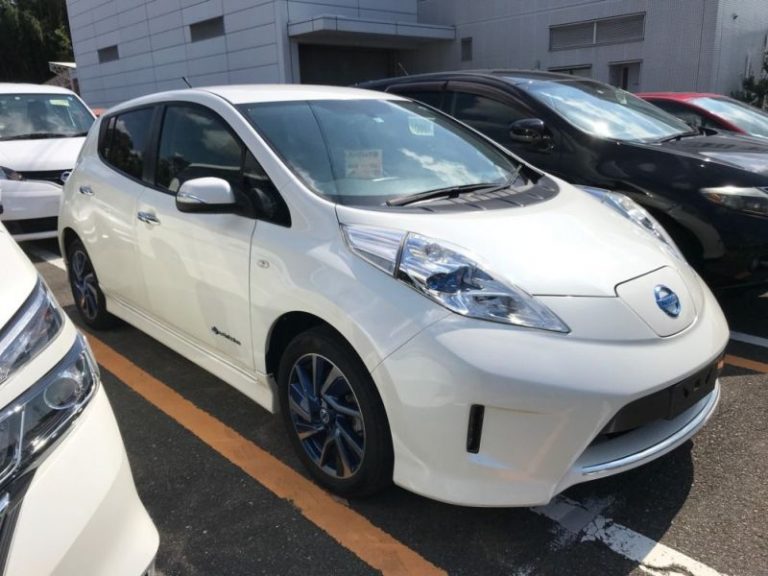 Nissan leaf g