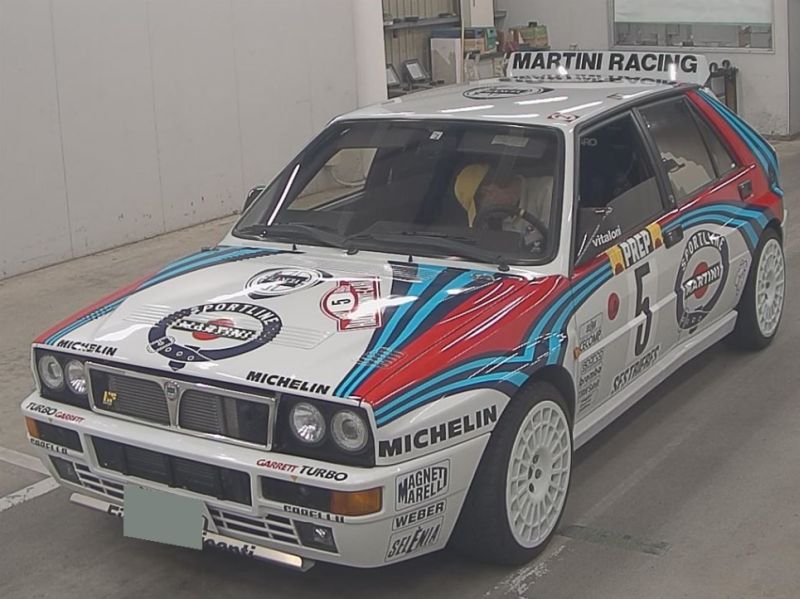 1992 Lancia Delta Integrale Collezione left front